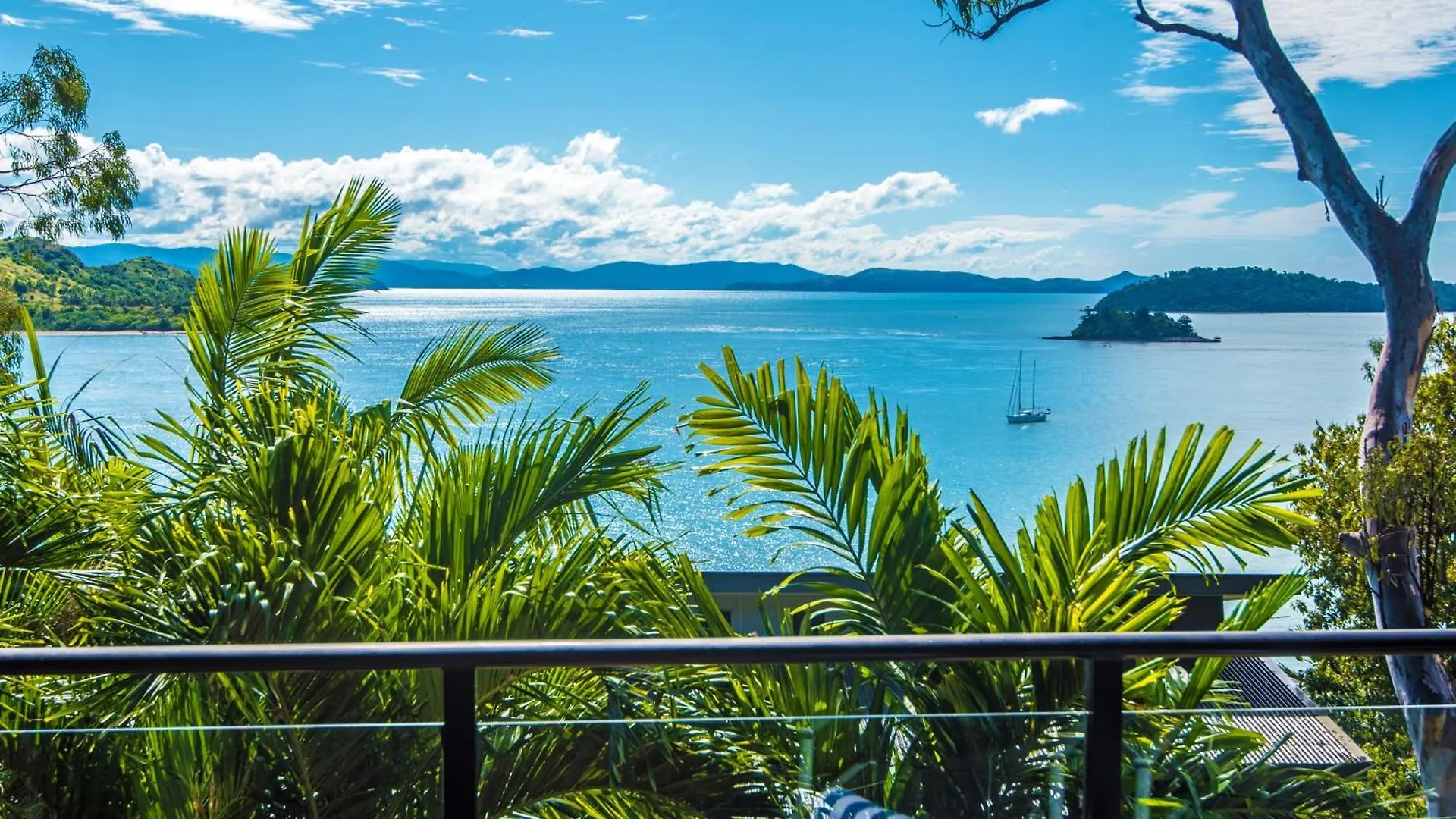 Shorelines Apartments On Hamilton Island By Hiha