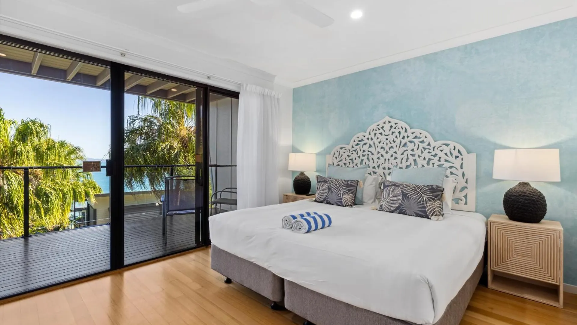 Shorelines Apartments On Hamilton Island By Hiha 0*,