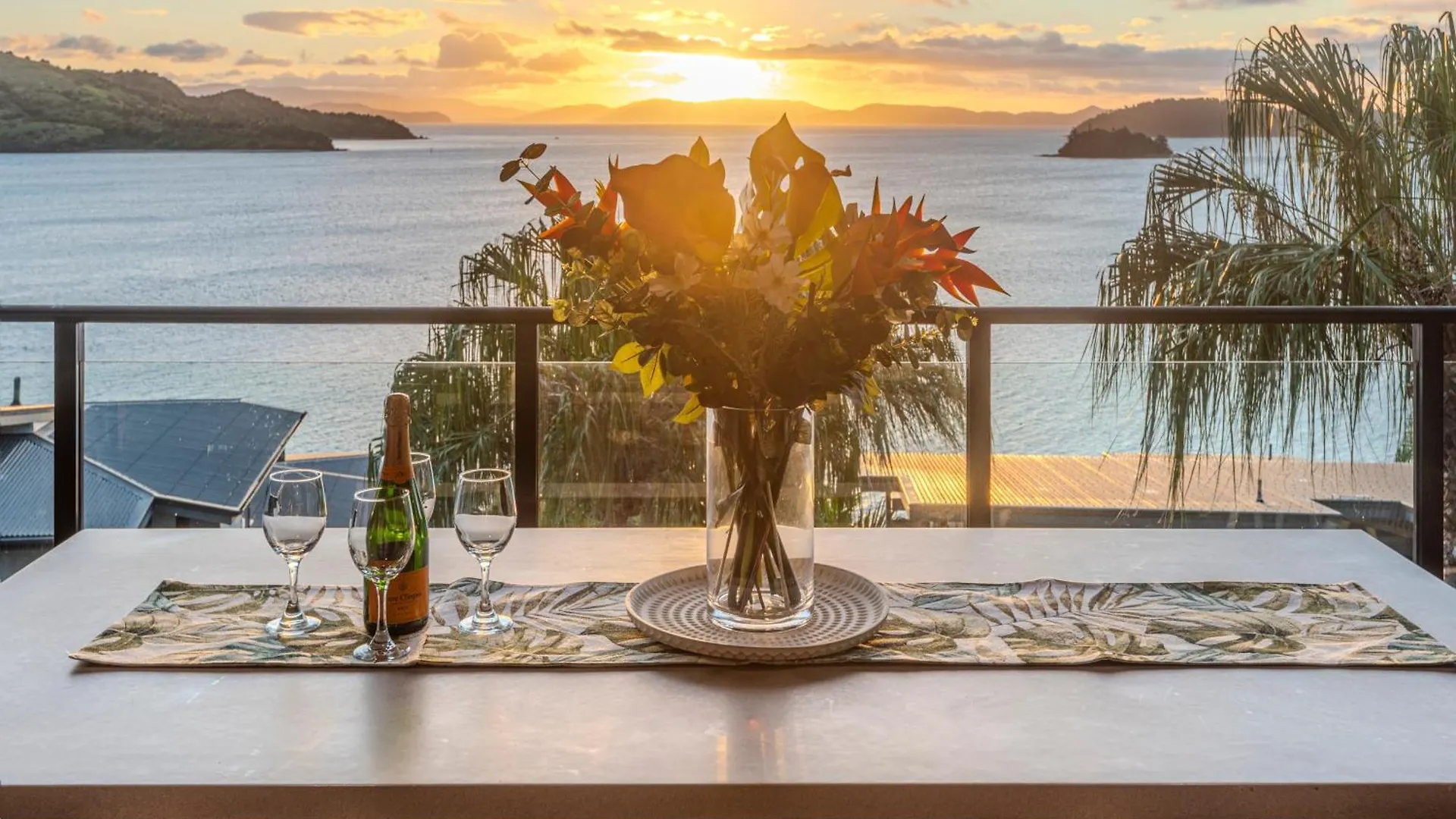Shorelines Apartments On Hamilton Island By Hiha