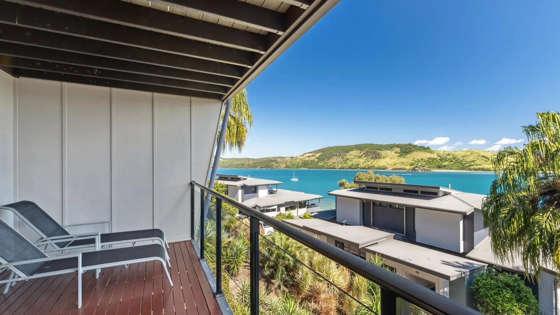 Shorelines Apartments On Hamilton Island By Hiha