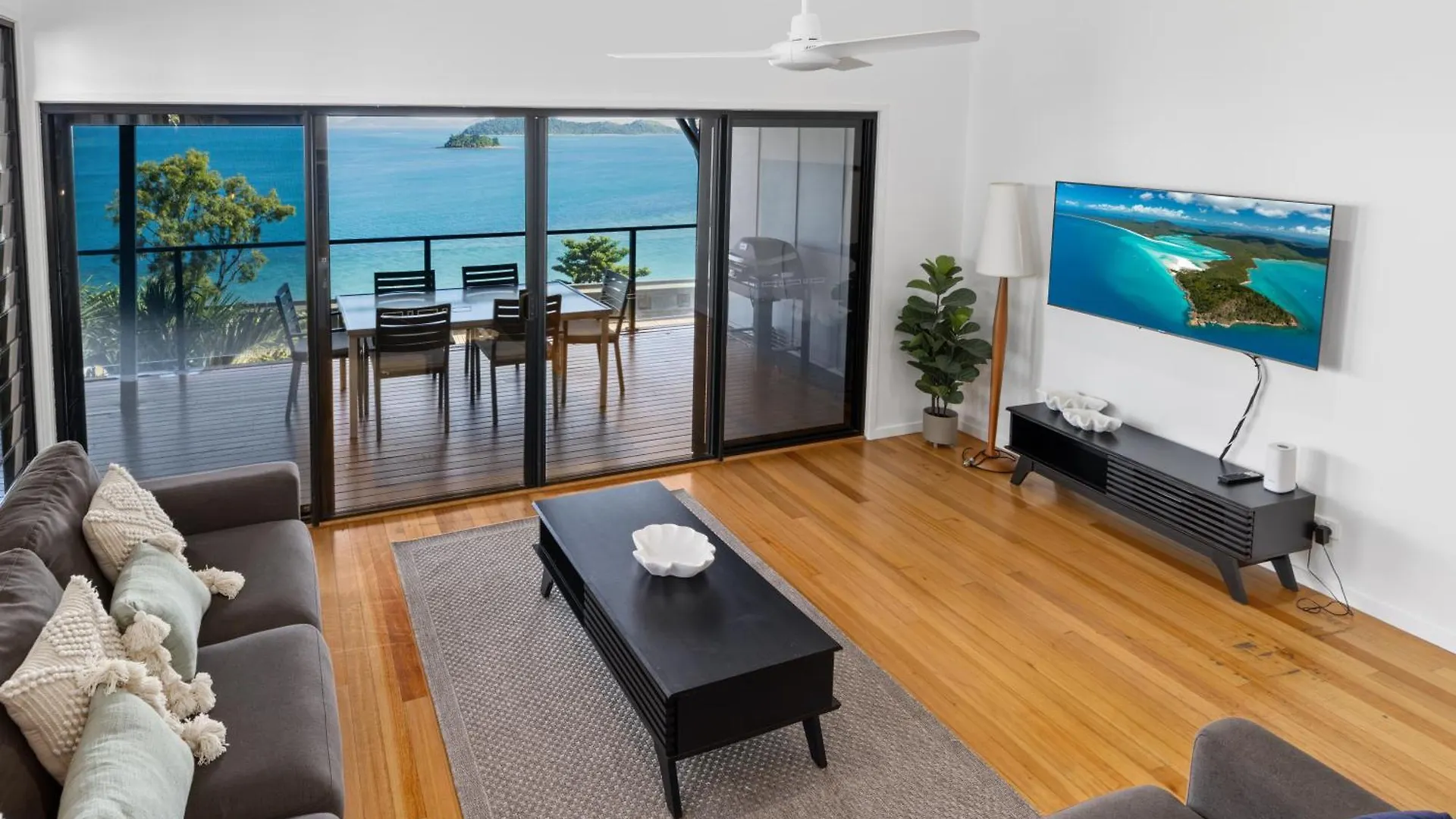 Shorelines Apartments On Hamilton Island By Hiha