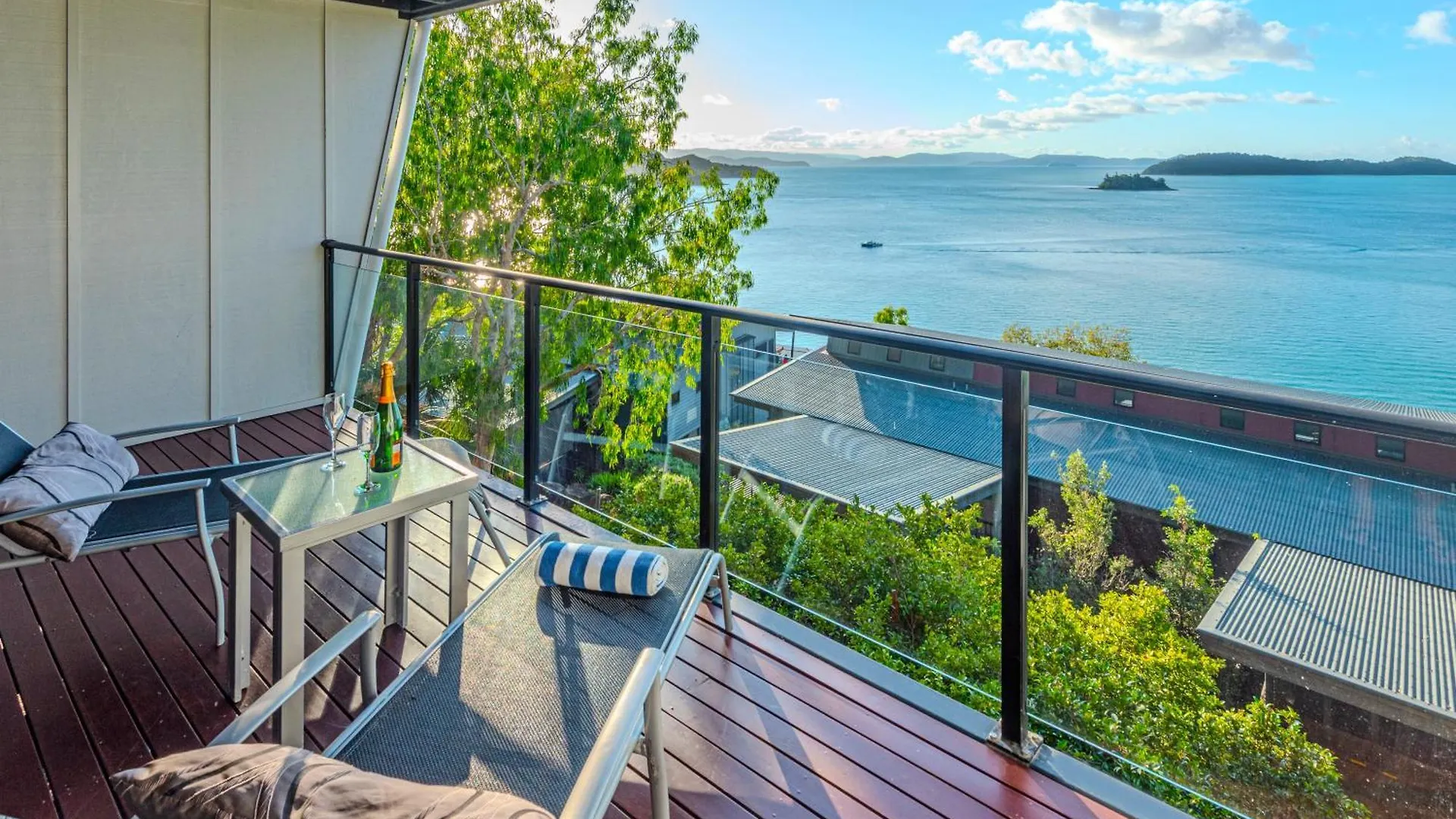 Shorelines Apartments On Hamilton Island By Hiha